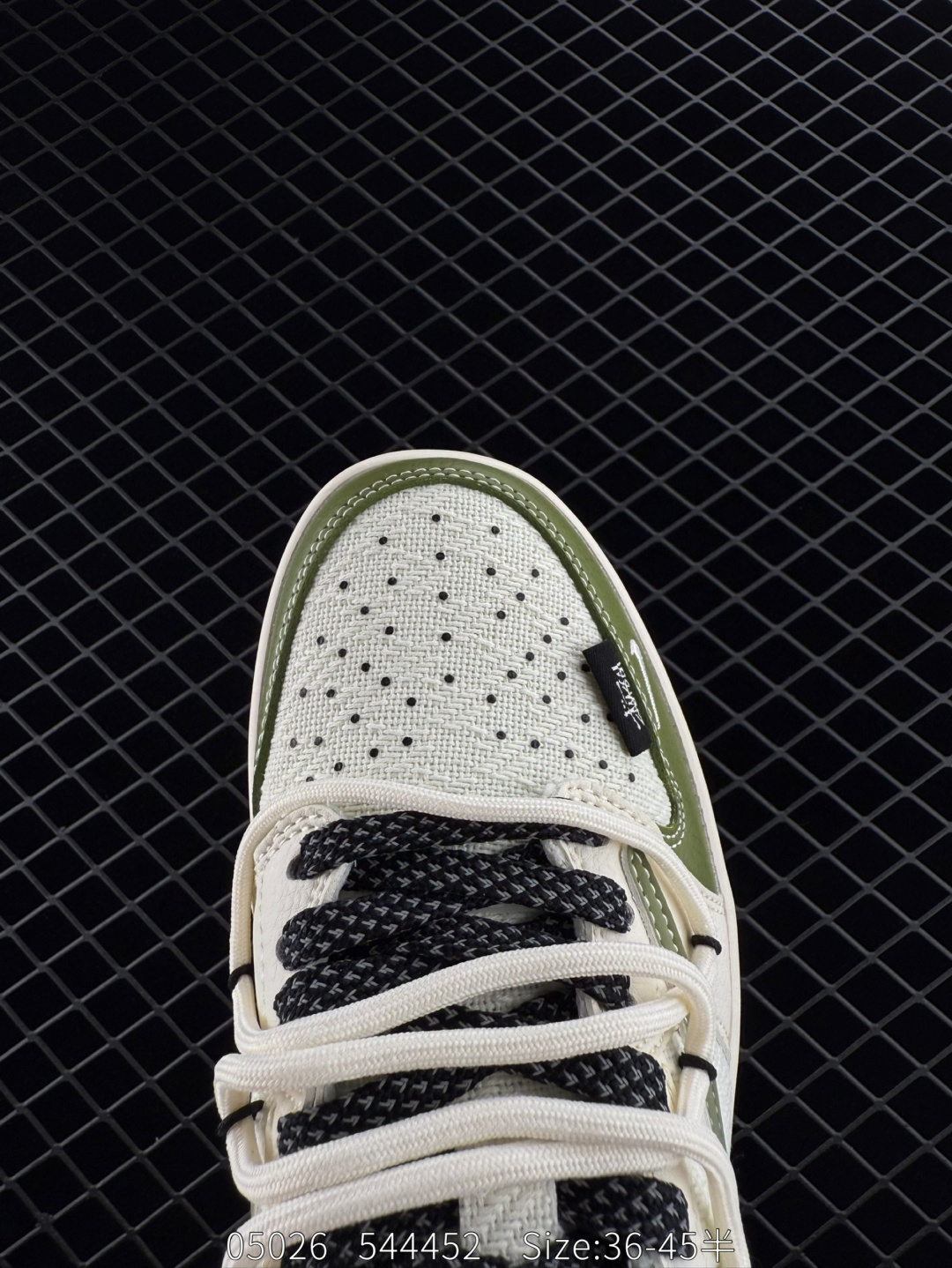 Travis Scott x Air Jordan 1 ” Reverse Mocha “